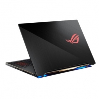 ROG 冰刃3SPlus 17.3英寸 144Hz 3ms 防炫光霧面屏游戲筆記本電腦 冰刃3SPlus i7-8750H/RTX2070 144Hz 3ms 72% 16G 512G